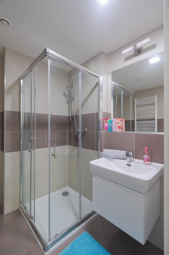Bright Studio, 10min Centre, Free Parking, Прага (фото 9)