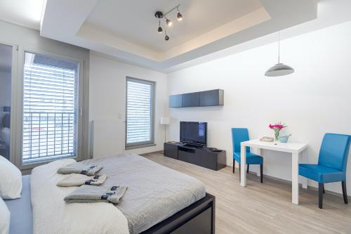 Bright Studio, 10min Centre, Free Parking, Прага (фото 7)