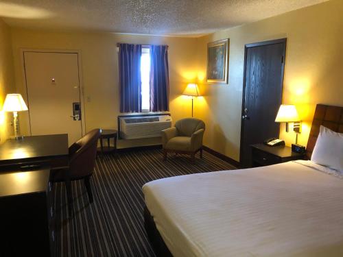 Nendels Inn & Suites Dodge City Airport