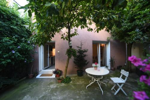 Maisonette with Garden