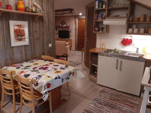 Reindeer Lake Resort in Lampsijarvi