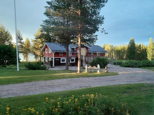 Puolukkamaan Pirtit Cottages, Lampsijärvi