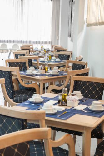 Hotel El Faro Marbella - image 4