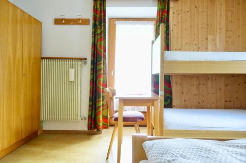  Ciasa PREROMAN App. vista Castello in St. Martin in Thurn