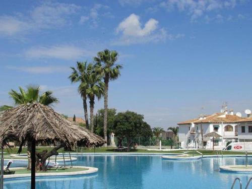 Costa Blanca Bungalow Lago jardin frente piscina 4 personas #PRP001 by Stay Orihuela Costa 2