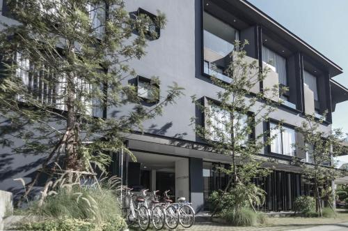 Crew Hotel