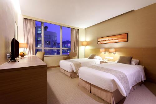 room detail thumbnail 1