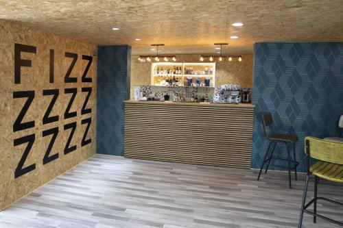 Snoozebox Stratford - image 13