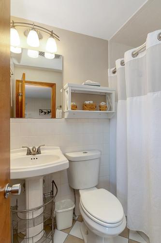 Towne Lyne Motel Room Type - Deluxe Queen Room