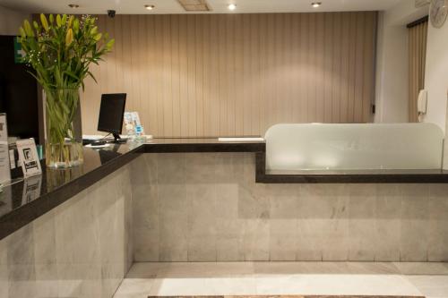 Hotel El Faro Marbella - image 2