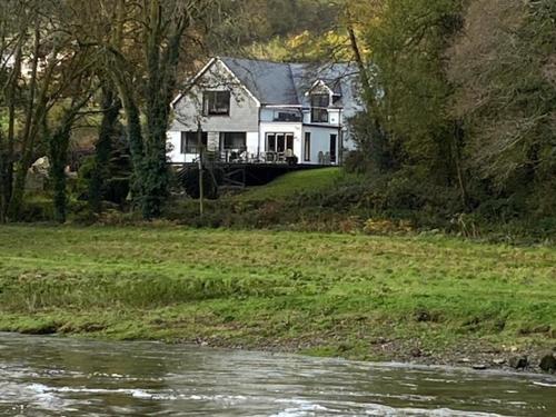 Riverside Stay, Gunnislake, Cornwall