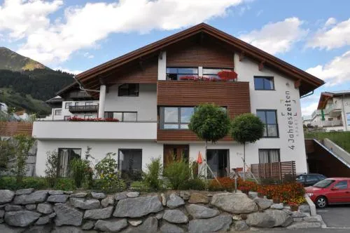 4 Jahreszeiten in Fiss, Österreich