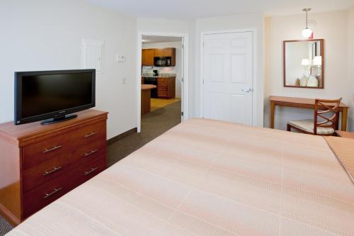 Candlewood Suites Radcliff - Fort Knox, an IHG Hotel