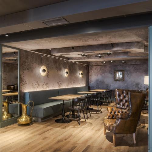 雷斯雷耶斯卡多麗克斯酒店 Rice Reyes Catolicos