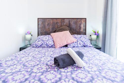 One-Bedroom Apartment image 2