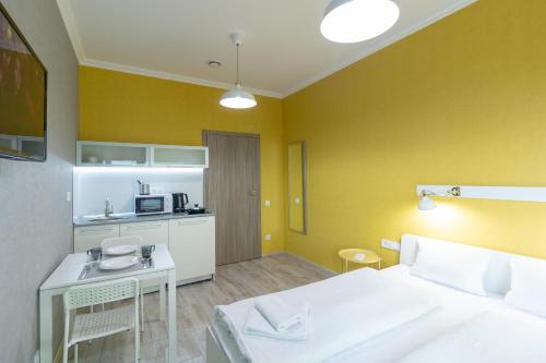 Standard Apartment image 2