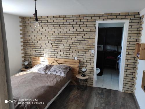 L'ANNEXE - proche centre ville - maison entière - Chambre d'hôtes - Reims