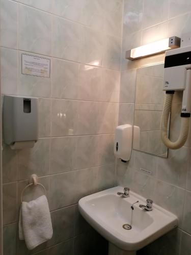 The Gordon House Hotel Room Type - Budget Double Room