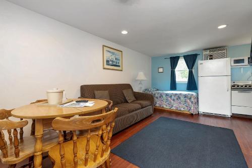 Ne'r Beach Motel