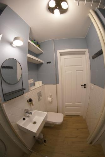 Apartament Hotel Chłodna 15 - Tap to explore photos