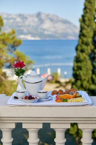 Hotel Budva - image 14