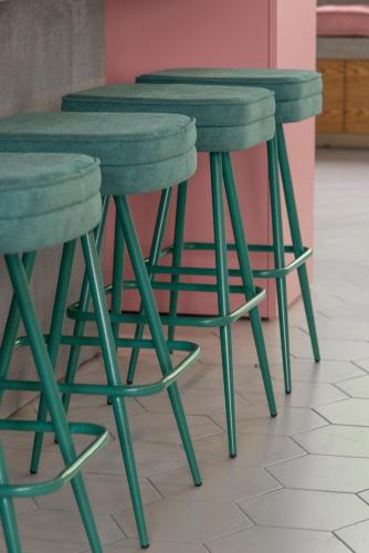 共用Lounge/電視區, COLORS Hotel Athens in 奧莫尼亞