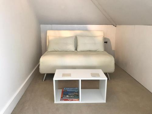 Фотография номера мини отеля Ten Ocean View