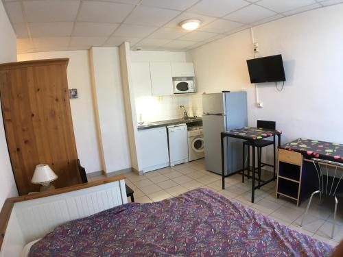 Appartement meublé n°3 - 15 min Dampierre - 25 min Belleville - WIFI - Location saisonnière - Gien