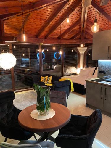 Sky Luxury Suite - image 2