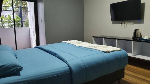 1 double bed