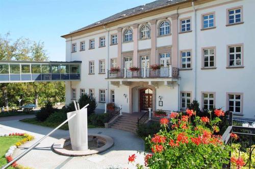 Rehaklinik Thermalbad Wiesenbad – Thermalbad Wiesenbad