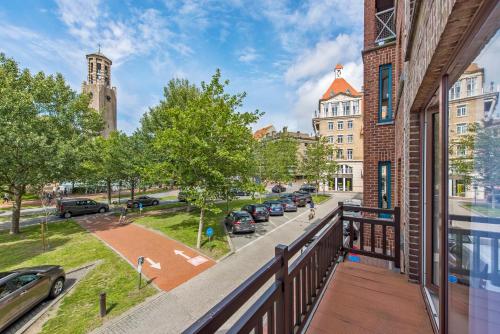 Beautifully renovated appt with big cosy terrace