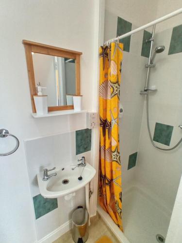Deluxe Double Room image 1
