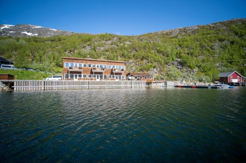 Eksterijer hotela, Ersfjordbotn Brygge in Kvaloysletta