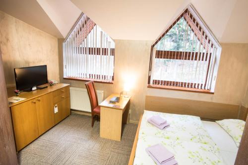 Standard Double or Twin Room