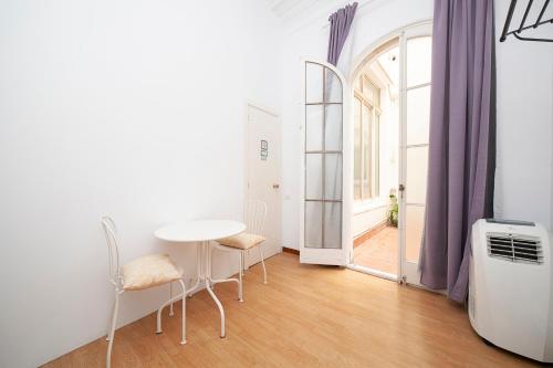 Fabrizzios Terrace Hostel 3