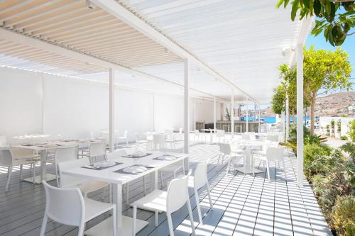 Relux Ios Design Hotel - image 7