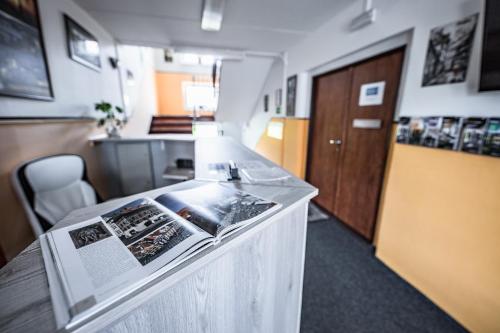 Lobby, Hotel Penzion Rohoznik in Prague 21