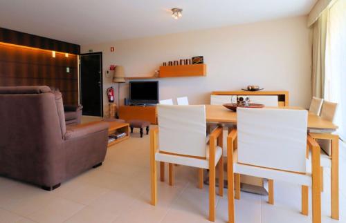 Luxury sea view, 1 min walking to the beach