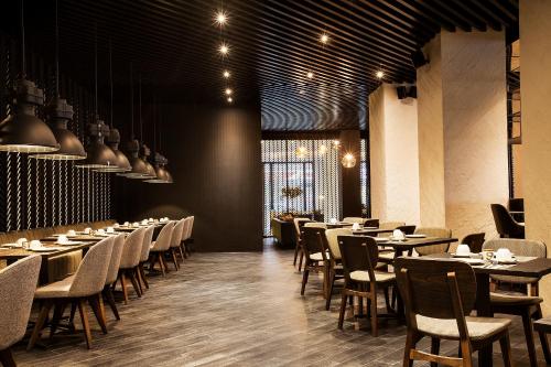 Quentin XL Potsdamer Platz - image 5