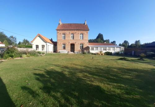 Le presbytère de Fressin BnB Créquy