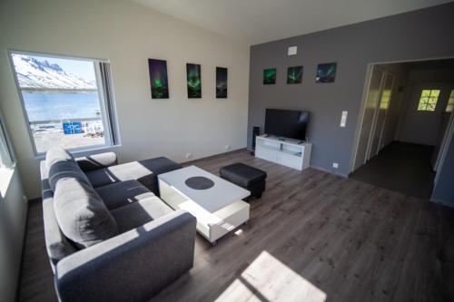 Faciliteter, Ersfjordbotn Brygge in Kvaloysletta