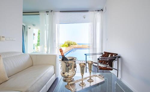 Prestige Suite with Terrace & Sea View