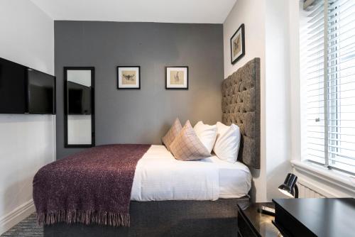 Martel Guest House - image 13