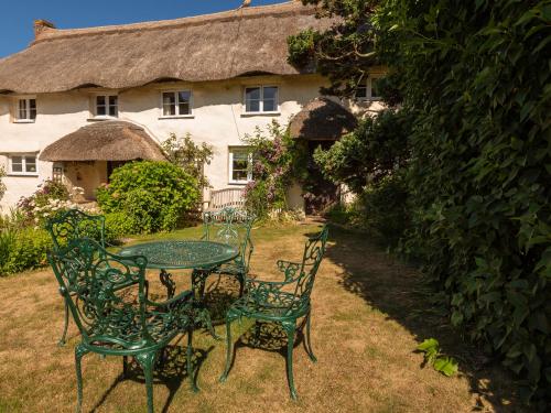 Higher Collaton Cottage