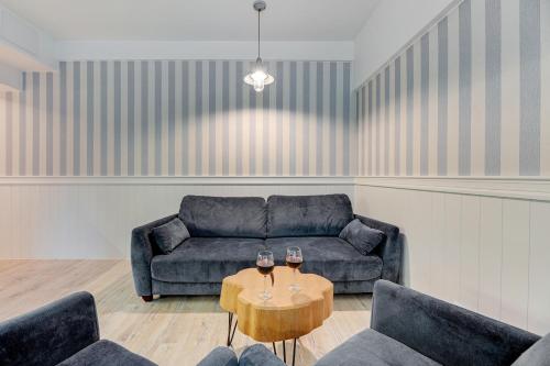 One-Bedroom Apartment room in Blue Mandarin Apartments II