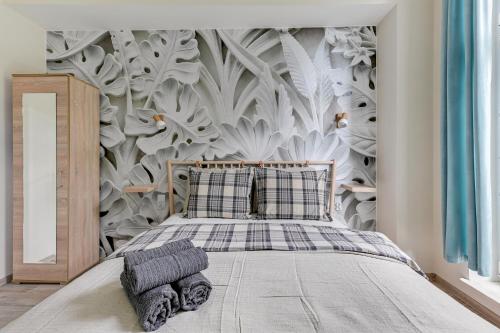One-Bedroom Apartment image 10