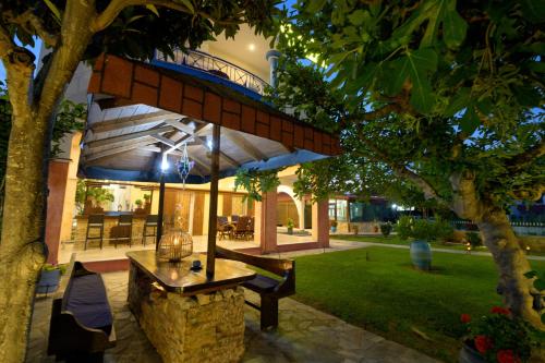 Villa Avra in Ammoudia