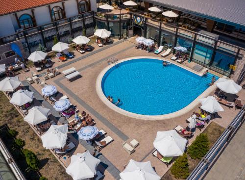 Kamengrad Hotel & SPA - image 6