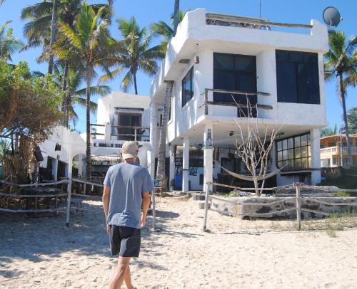 Hostal Galapagos by Bar de Beto